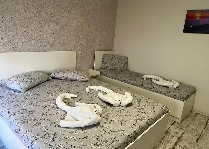 ゲストハウス Amalya